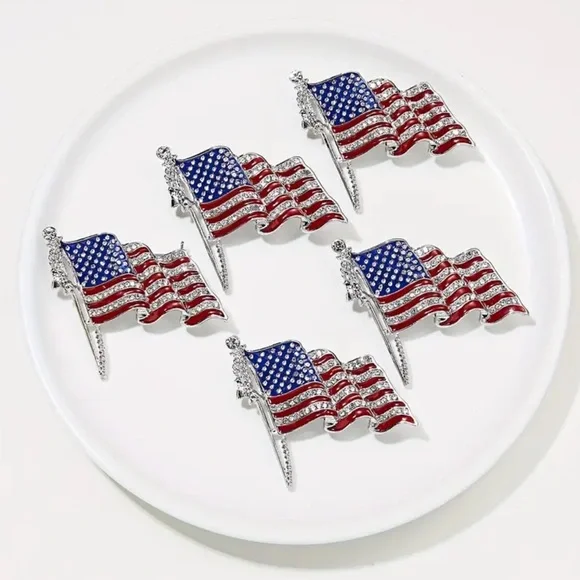 Silver Plated American Flag Brooch National Flag pin 🇺🇸 - Picture 3 of 4